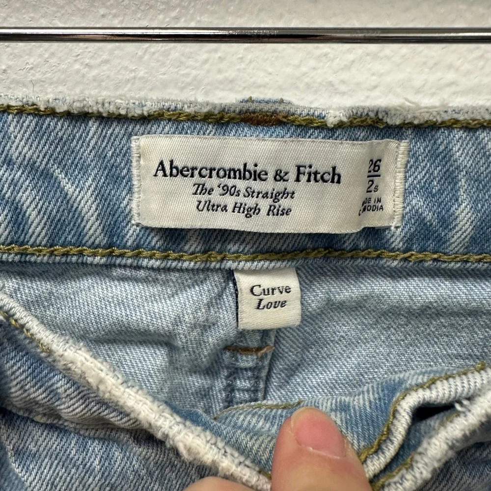 Abercrombie & Fitch The‎ 90s Ultra High Rise Straight Curve Love Jeans Size 26